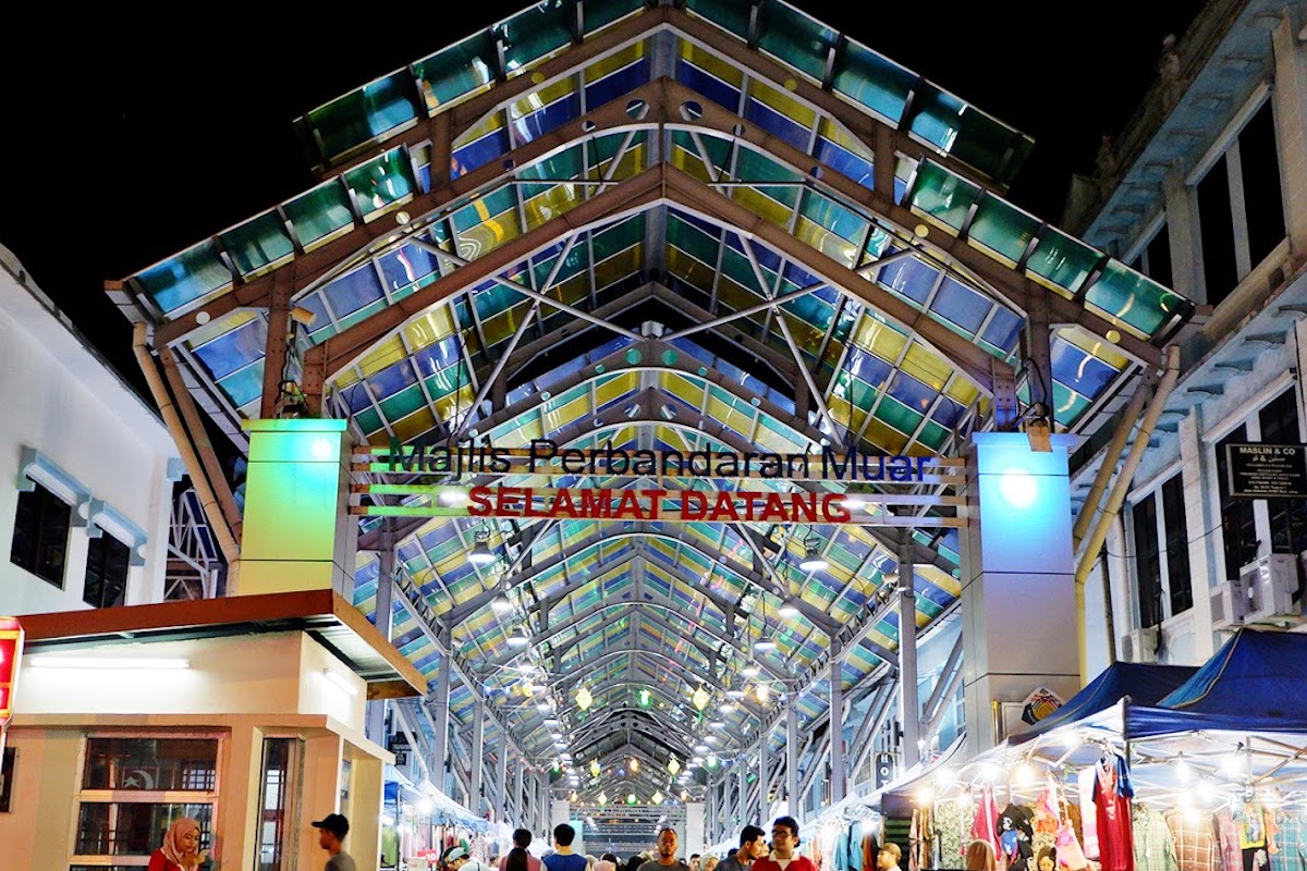 Maharani Uptown